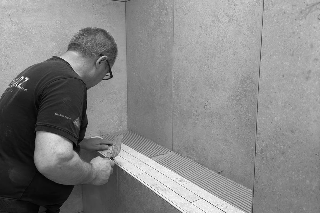 schwarz-exklusiv-fliesen2